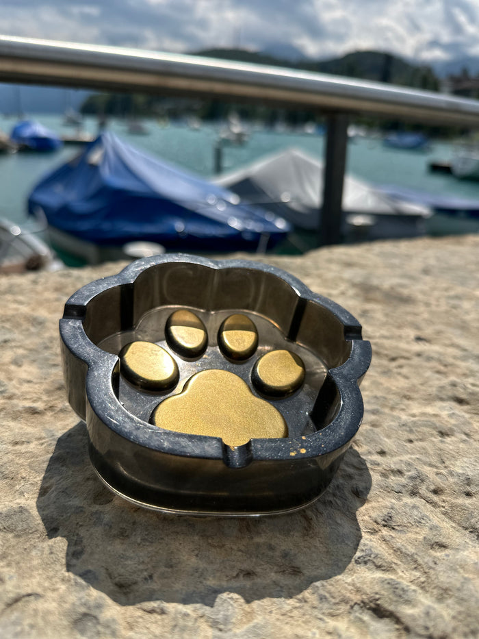 Pfoten Epoxy Zigaretten Aschenbecher – Personalisiert